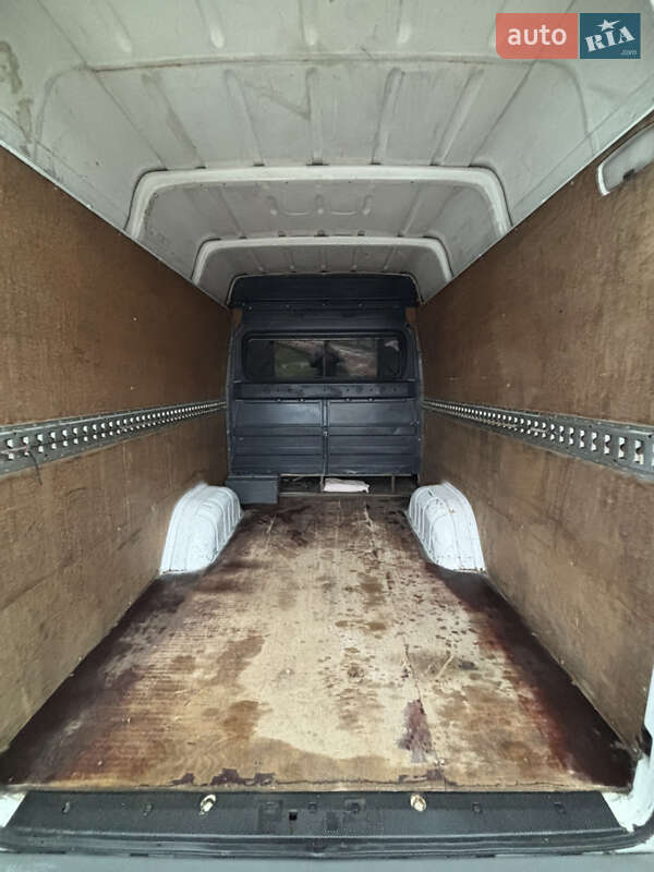 Грузовой фургон Mercedes-Benz Sprinter 2000 в Новояворовске фото 19 Грузовой фургон Mercedes-Benz Sprinter 2000 в Новояворовске