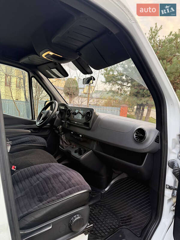 Мікроавтобус Mercedes-Benz Sprinter 2018 в Львові