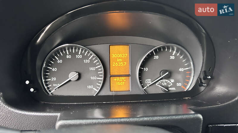 Грузовой фургон Mercedes-Benz Sprinter 2014 в Борисполе