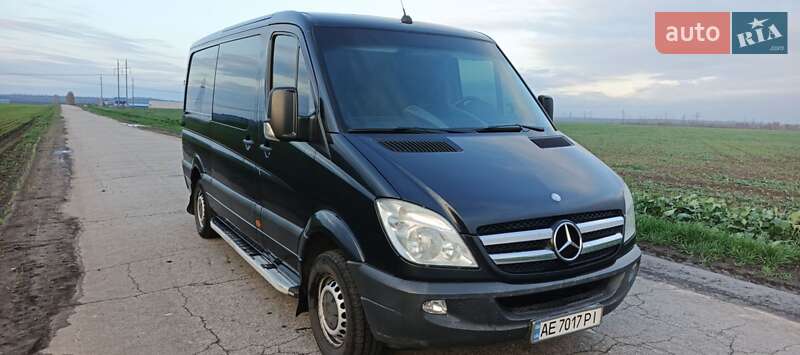 Вантажний фургон Mercedes-Benz Sprinter 2012 в Нікополі