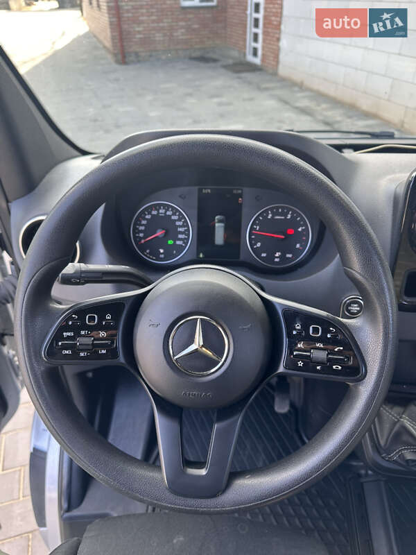 Туристический / Междугородний автобус Mercedes-Benz Sprinter 2019 в Вараше фото 14 Туристический / Междугородний автобус Mercedes-Benz Sprinter 2019 в Вараше