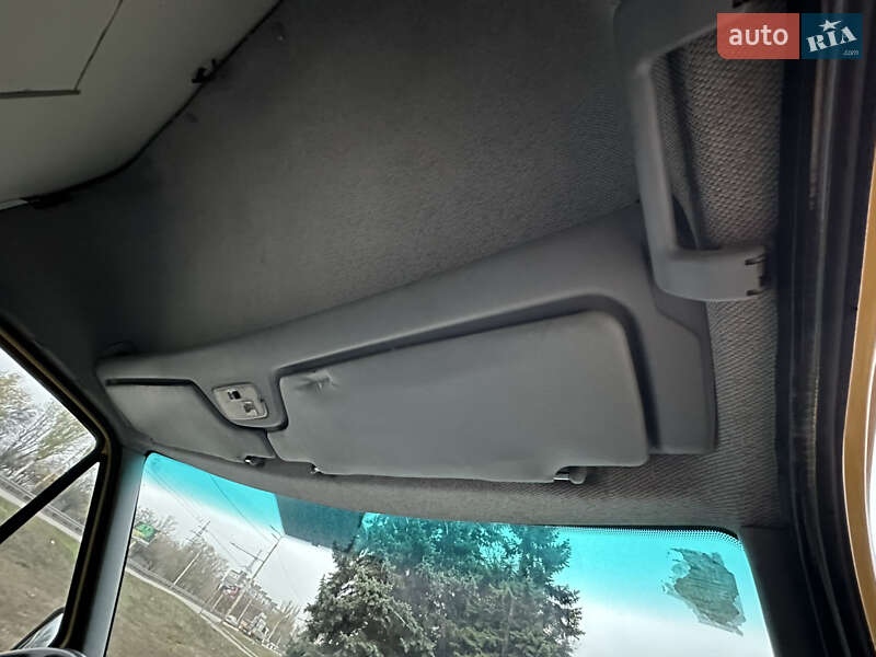 Вантажний фургон Mercedes-Benz Sprinter 2006 в Дніпрі фото 22 Вантажний фургон Mercedes-Benz Sprinter 2006 в Дніпрі