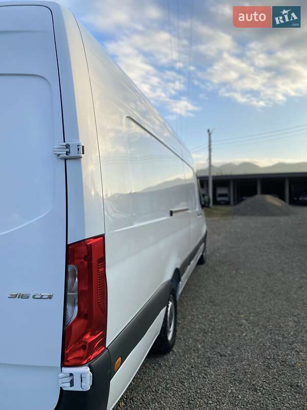Грузовой фургон Mercedes-Benz Sprinter 2019 в Хусте