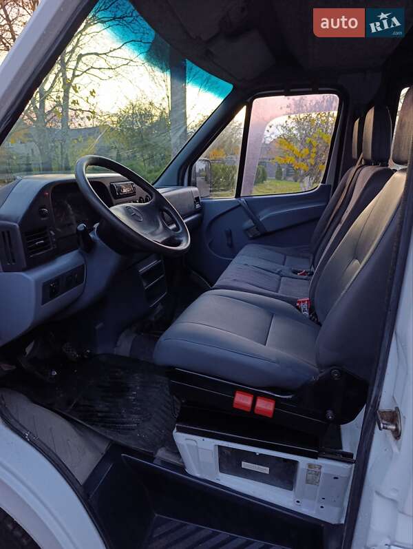 Вантажопасажирський фургон Mercedes-Benz Sprinter 1996 в Городенці