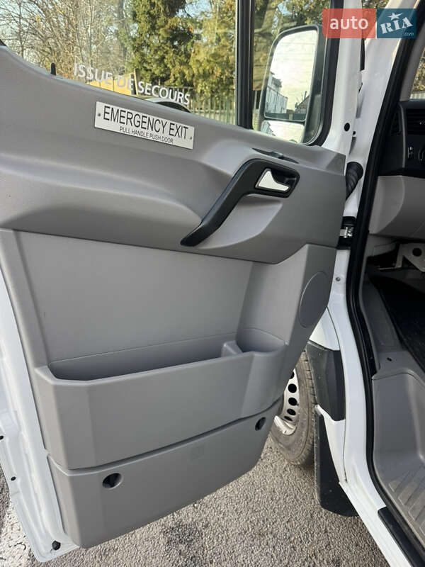 Пригородный автобус Mercedes-Benz Sprinter 2018 в Виннице