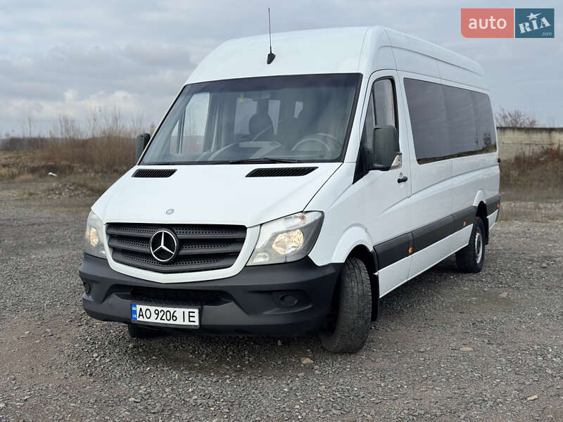 Микроавтобус Mercedes-Benz Sprinter 2018 в Хусте фото Микроавтобус Mercedes-Benz Sprinter 2018 в Хусте