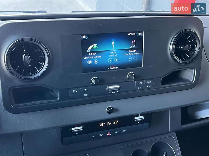 Вантажний фургон Mercedes-Benz Sprinter 2020 в Чудеї