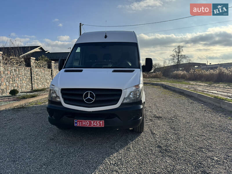 Вантажний фургон Mercedes-Benz Sprinter 2017 в Бердичеві фото 11 Вантажний фургон Mercedes-Benz Sprinter 2017 в Бердичеві