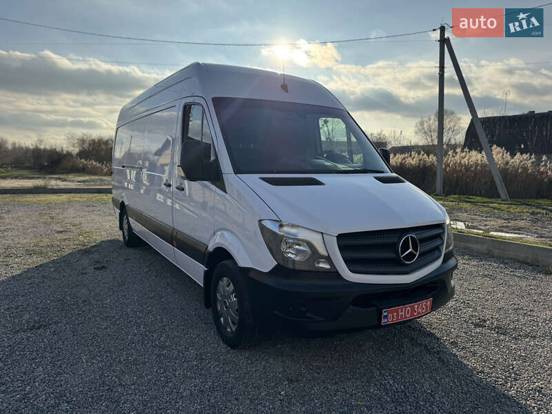 Вантажний фургон Mercedes-Benz Sprinter 2017 в Бердичеві фото 16 Вантажний фургон Mercedes-Benz Sprinter 2017 в Бердичеві