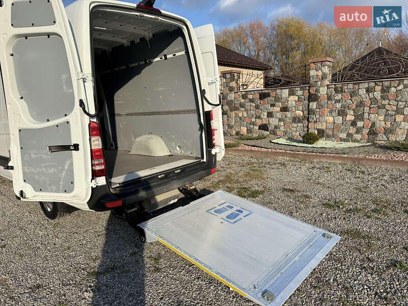 Вантажний фургон Mercedes-Benz Sprinter 2017 в Бердичеві фото 55 Вантажний фургон Mercedes-Benz Sprinter 2017 в Бердичеві
