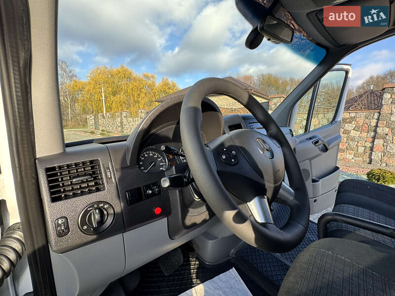 Вантажний фургон Mercedes-Benz Sprinter 2017 в Бердичеві фото 68 Вантажний фургон Mercedes-Benz Sprinter 2017 в Бердичеві