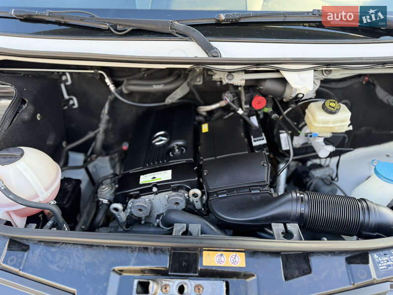 Вантажний фургон Mercedes-Benz Sprinter 2017 в Бердичеві фото 80 Вантажний фургон Mercedes-Benz Sprinter 2017 в Бердичеві