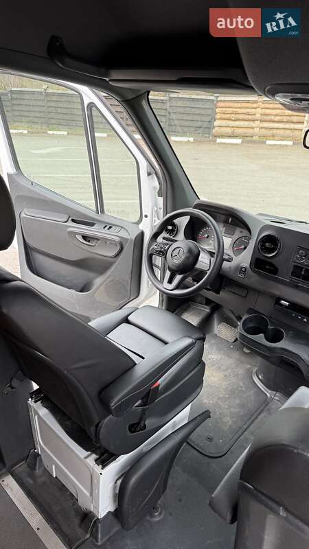 Грузовой фургон Mercedes-Benz Sprinter 2021 в Ровно фото 32 Грузовой фургон Mercedes-Benz Sprinter 2021 в Ровно