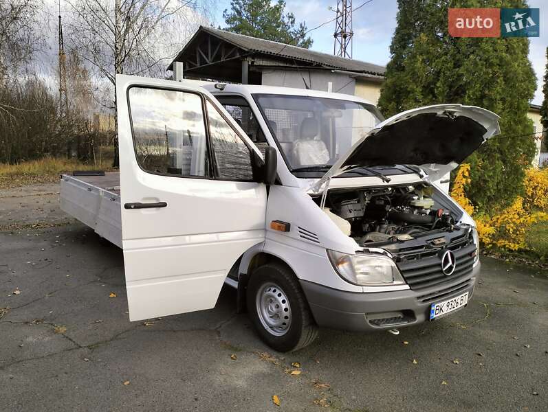 Борт Mercedes-Benz Sprinter 2004 в Ровно