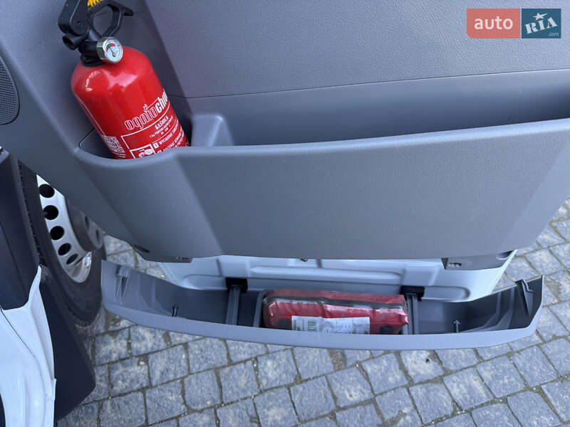 Туристичний / Міжміський автобус Mercedes-Benz Sprinter 2017 в Чернівцях фото 30 Туристичний / Міжміський автобус Mercedes-Benz Sprinter 2017 в Чернівцях