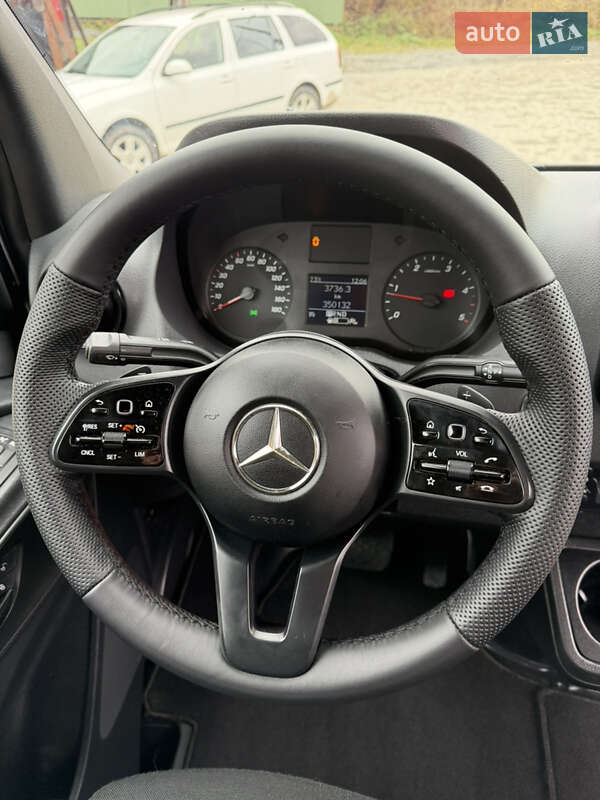 Микроавтобус Mercedes-Benz Sprinter 2018 в Сваляве