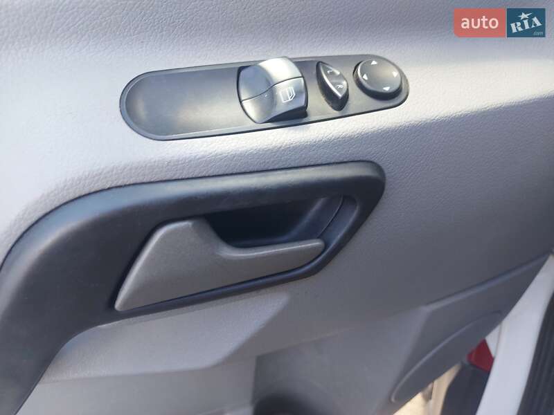 Мікроавтобус Mercedes-Benz Sprinter 2012 в Борисполі фото 9 Мікроавтобус Mercedes-Benz Sprinter 2012 в Борисполі