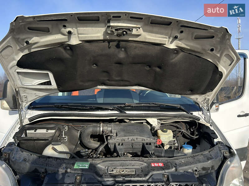 Вантажопасажирський фургон Mercedes-Benz Sprinter 2011 в Борщеві фото 7 Вантажопасажирський фургон Mercedes-Benz Sprinter 2011 в Борщеві