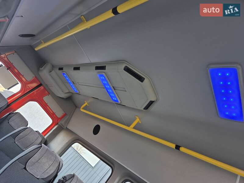 Приміський автобус Mercedes-Benz Sprinter 2015 в Івано-Франківську фото 13 Приміський автобус Mercedes-Benz Sprinter 2015 в Івано-Франківську