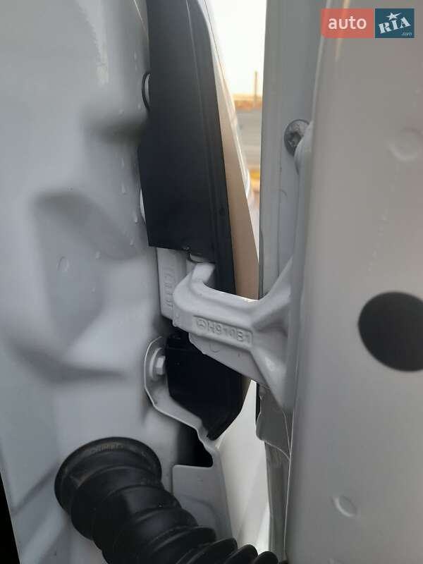 Вантажний фургон Mercedes-Benz Sprinter 2020 в Запоріжжі фото 57 Вантажний фургон Mercedes-Benz Sprinter 2020 в Запоріжжі