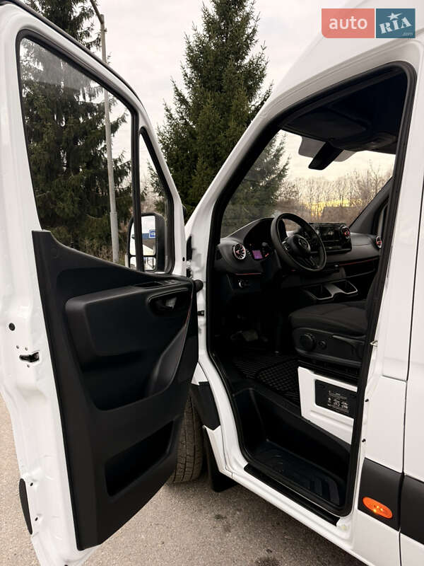 Грузовой фургон Mercedes-Benz Sprinter 2020 в Бердичеве фото 12 Грузовой фургон Mercedes-Benz Sprinter 2020 в Бердичеве