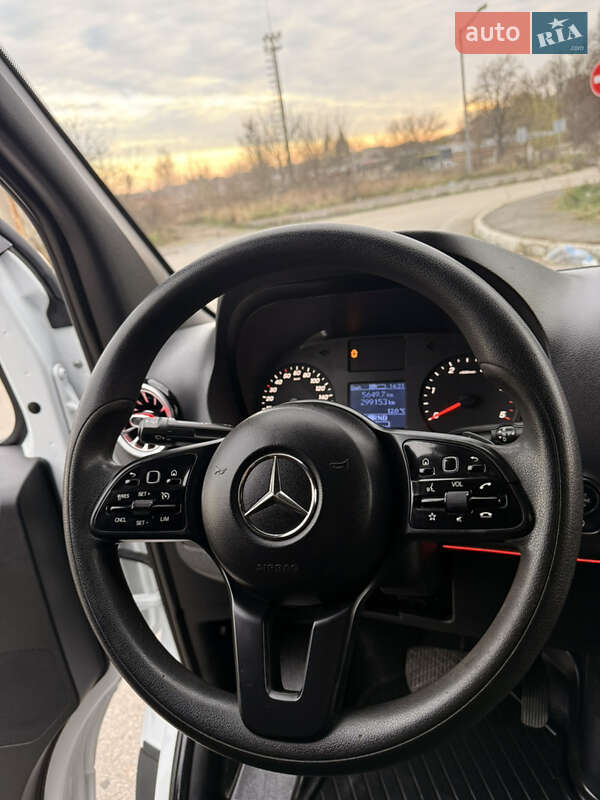 Грузовой фургон Mercedes-Benz Sprinter 2020 в Бердичеве фото 21 Грузовой фургон Mercedes-Benz Sprinter 2020 в Бердичеве