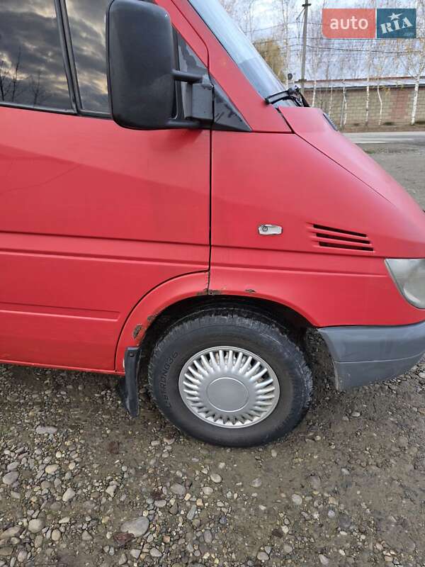 Грузовой фургон Mercedes-Benz Sprinter 2005 в Виноградове фото 6 Грузовой фургон Mercedes-Benz Sprinter 2005 в Виноградове