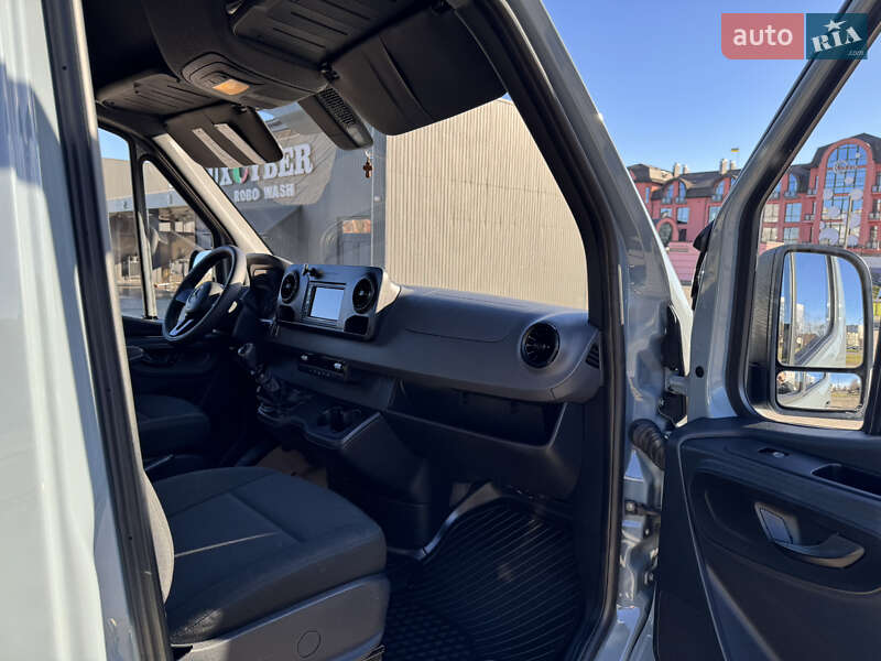 Грузовой фургон Mercedes-Benz Sprinter 2019 в Дрогобыче фото 27 Грузовой фургон Mercedes-Benz Sprinter 2019 в Дрогобыче