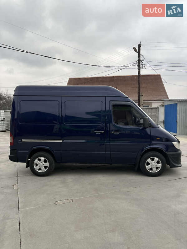Микроавтобус грузовой (до 3,5т) Mercedes-Benz Sprinter 2005 в Белой Церкви