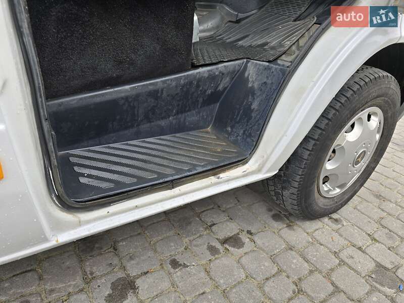 Грузопассажирский фургон Mercedes-Benz Sprinter 1997 в Львове