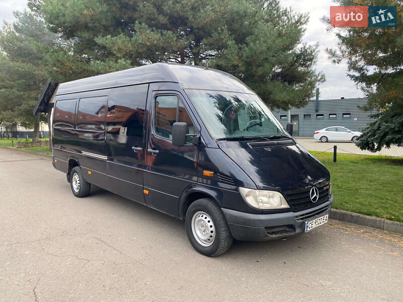 Вантажний фургон Mercedes-Benz Sprinter 2005 в Івано-Франківську