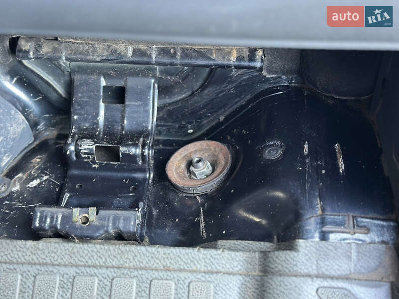 Вантажний фургон Mercedes-Benz Sprinter 2005 в Івано-Франківську