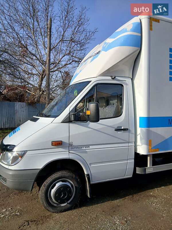 Грузовой фургон Mercedes-Benz Sprinter 2006 в Каменец-Подольском фото 17 Грузовой фургон Mercedes-Benz Sprinter 2006 в Каменец-Подольском