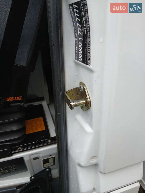 Грузовой фургон Mercedes-Benz Sprinter 2006 в Каменец-Подольском фото 41 Грузовой фургон Mercedes-Benz Sprinter 2006 в Каменец-Подольском