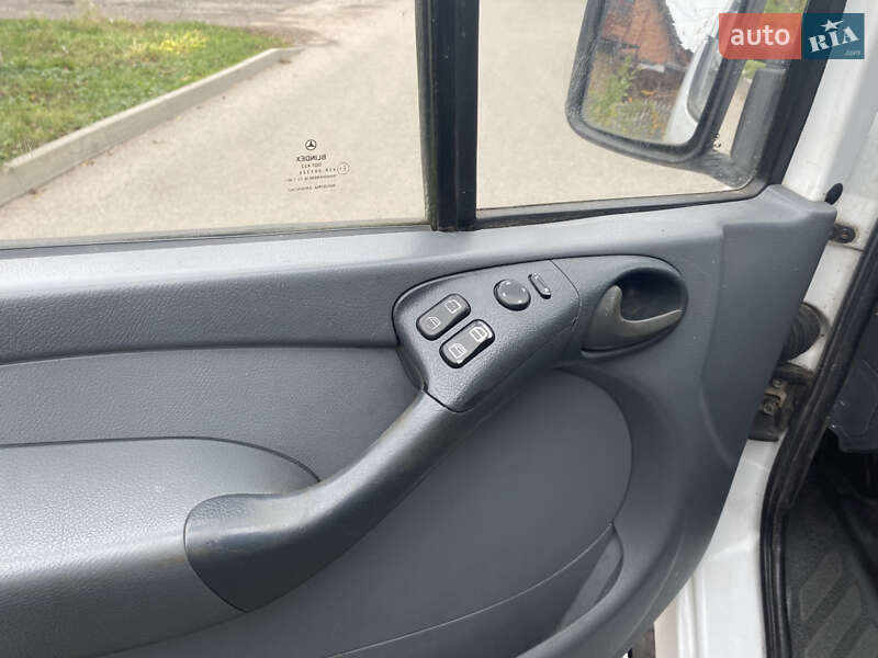 Грузовой фургон Mercedes-Benz Sprinter 2006 в Виннице