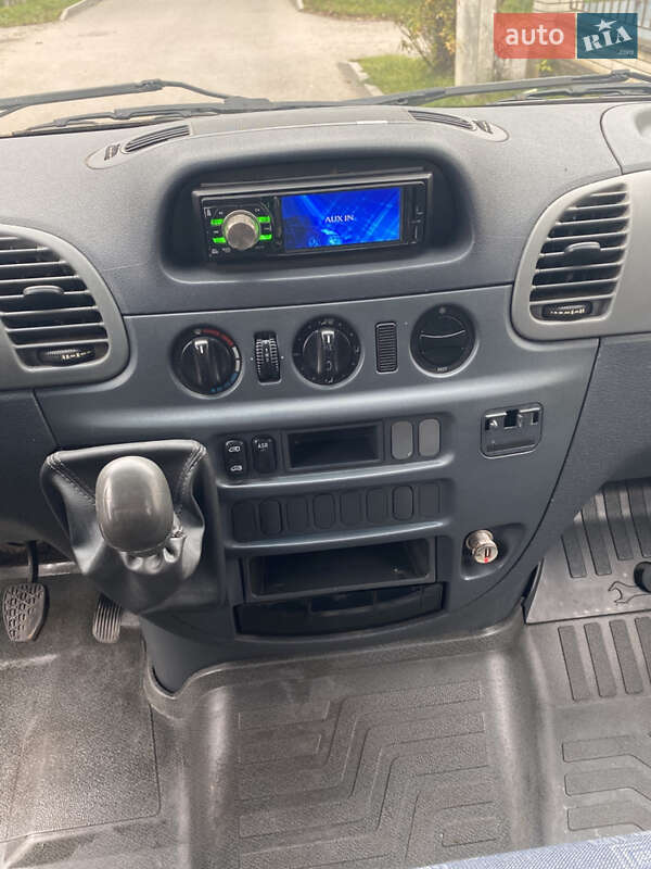 Грузовой фургон Mercedes-Benz Sprinter 2006 в Виннице