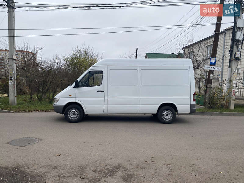 Грузовой фургон Mercedes-Benz Sprinter 2006 в Виннице