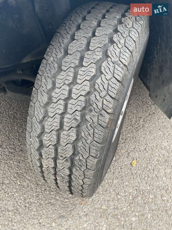 Грузовой фургон Mercedes-Benz Sprinter 2006 в Виннице