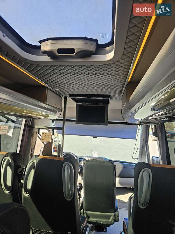 Туристический / Междугородний автобус Mercedes-Benz Sprinter 2013 в Луцке