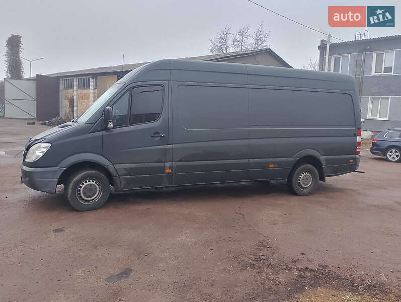 Грузовой фургон Mercedes-Benz Sprinter 2011 в Овруче фото 4 Грузовой фургон Mercedes-Benz Sprinter 2011 в Овруче