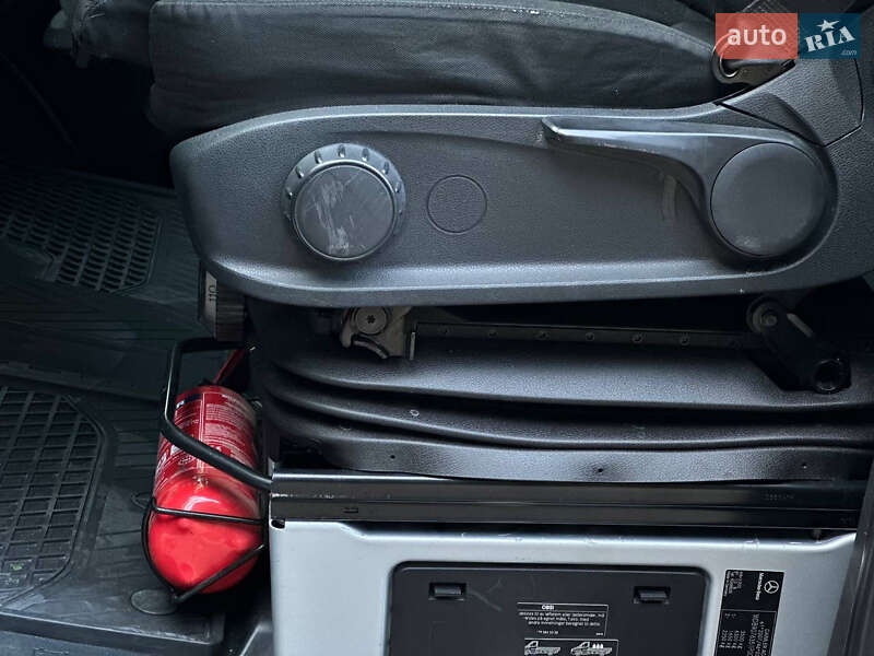 Мікроавтобус вантажний (до 3,5т) Mercedes-Benz Sprinter 2018 в Чернівцях фото 34 Мікроавтобус вантажний (до 3,5т) Mercedes-Benz Sprinter 2018 в Чернівцях