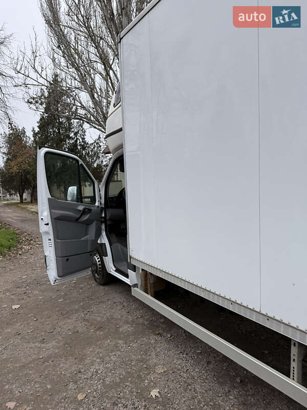 Грузовой фургон Mercedes-Benz Sprinter 2017 в Николаеве