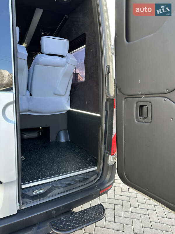 Микроавтобус Mercedes-Benz Sprinter 2018 в Ровно фото 36 Микроавтобус Mercedes-Benz Sprinter 2018 в Ровно