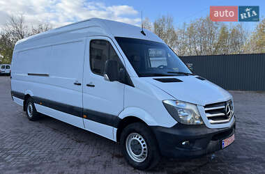 Вантажний фургон Mercedes-Benz Sprinter 2017 в Рівному