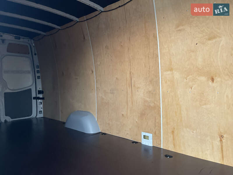 Грузовой фургон Mercedes-Benz Sprinter 2017 в Ровно фото 24 Грузовой фургон Mercedes-Benz Sprinter 2017 в Ровно