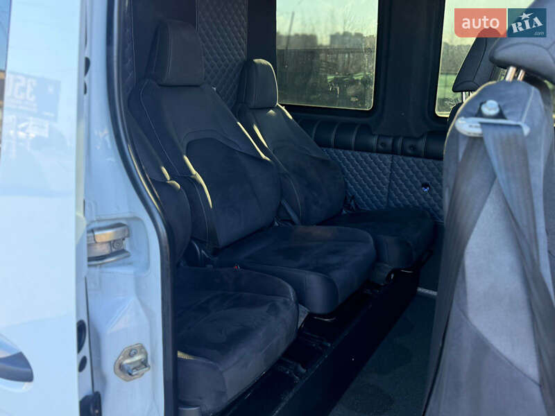 Минивэн Mercedes-Benz Sprinter 2019 в Львове