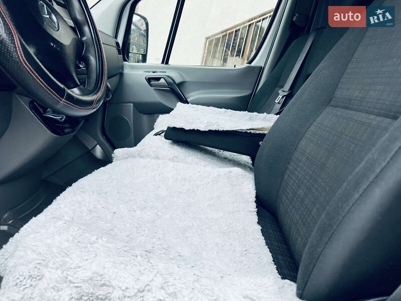 Грузовой фургон Mercedes-Benz Sprinter 2016 в Тячеве фото 9 Грузовой фургон Mercedes-Benz Sprinter 2016 в Тячеве