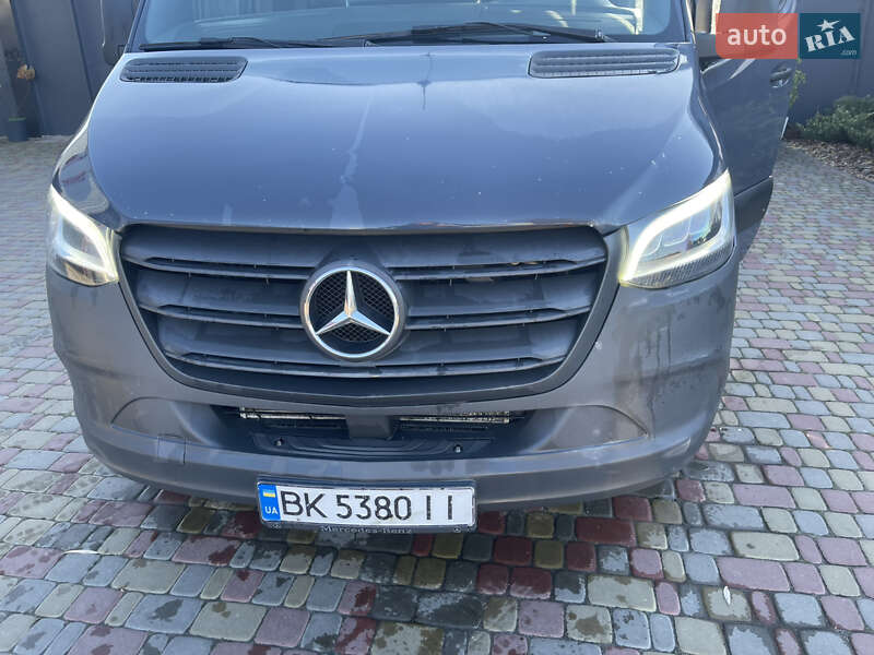 Минивэн Mercedes-Benz Sprinter 2018 в Костополе