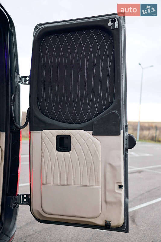 Минивэн Mercedes-Benz Sprinter 2019 в Ровно