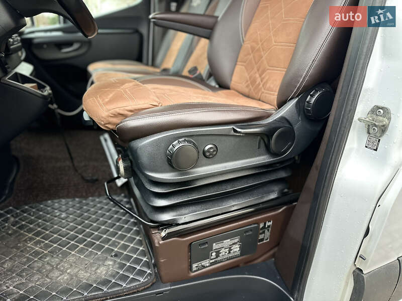 Мікроавтобус Mercedes-Benz Sprinter 2018 в Івано-Франківську фото 20 Мікроавтобус Mercedes-Benz Sprinter 2018 в Івано-Франківську